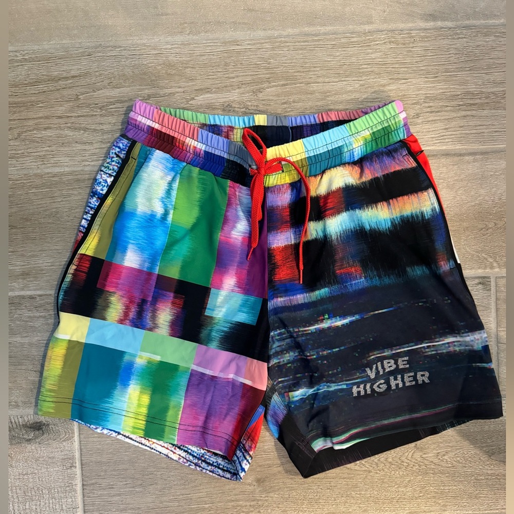 Niyama Sol Men’s sport shorts size 30